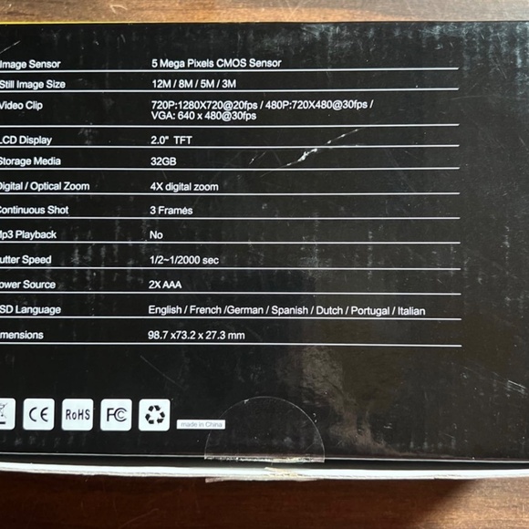 Digital Camera - Picture 3 of 3